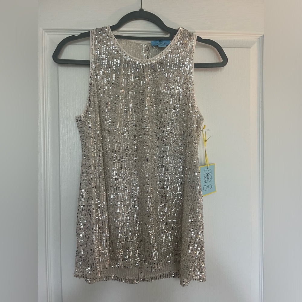 Sequin tank